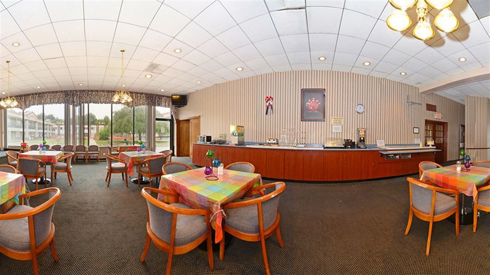 Red Carpet Inn & Suites Carneys Point/Wilmington Exterior photo